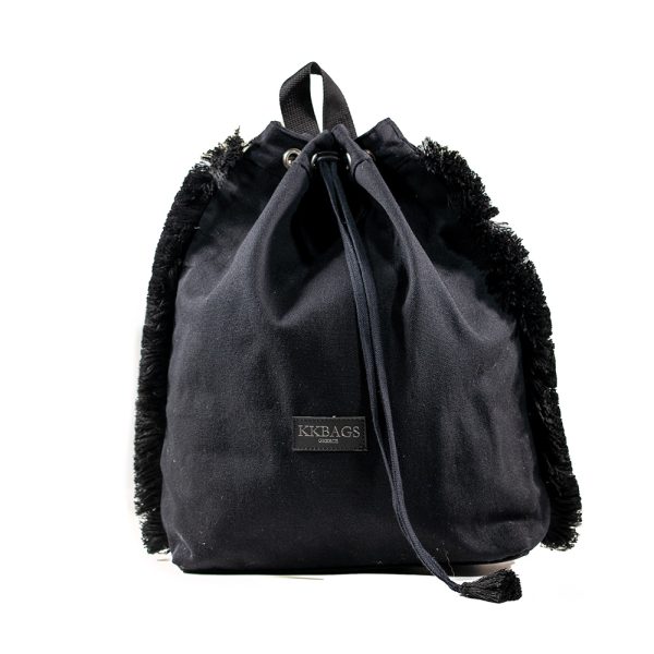 Maya black packpack