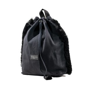 Maya black packpack