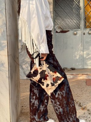 ΤΣΑΝΤΑ ΧΕΙΡΟΣ JULIAN COW PRINT